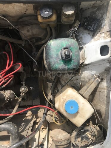 LADA (VAZ) 2106 1984, 100,000 km - 1.5 л - Salyan