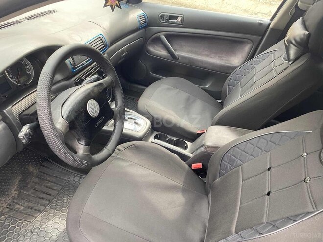 Volkswagen Passat 2004, 235,000 km - 1.8 l - Bakı