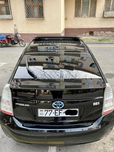 Toyota Prius 2010, 134,000 km - 1.8 л - Bakı
