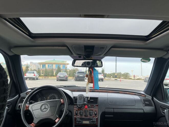 Mercedes C 240 1997, 370,000 km - 2.4 л - Sumqayıt