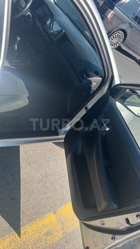 Toyota Corolla 2005, 324,000 km - 1.4 л - Bakı