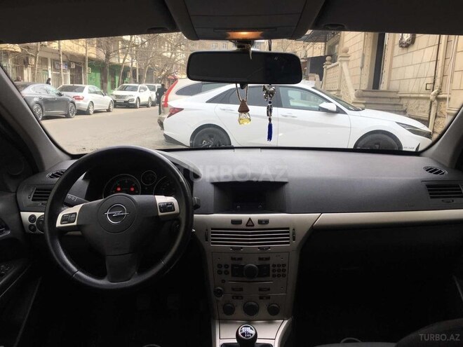Opel Astra 2007, 243,000 km - 1.3 l - Bakı