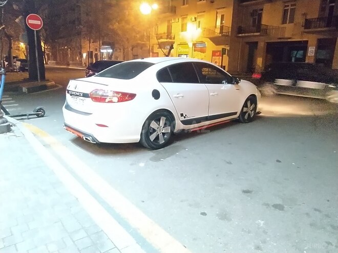 Renault Fluence 2011, 222,430 km - 1.6 л - Bakı