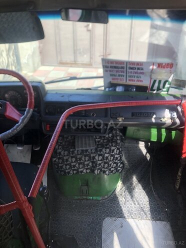 Mercedes 208 D 1993, 198,521 km - 2.3 л - Bakı