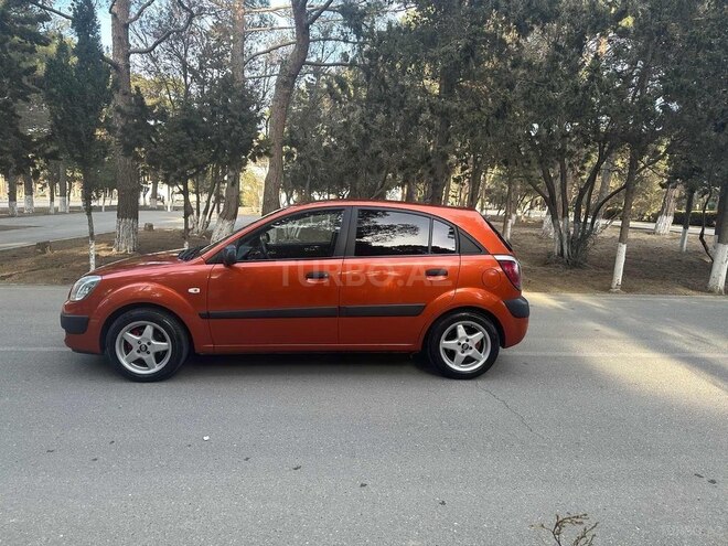 Kia Rio 2006, 209,000 km - 1.4 л - Sumqayıt