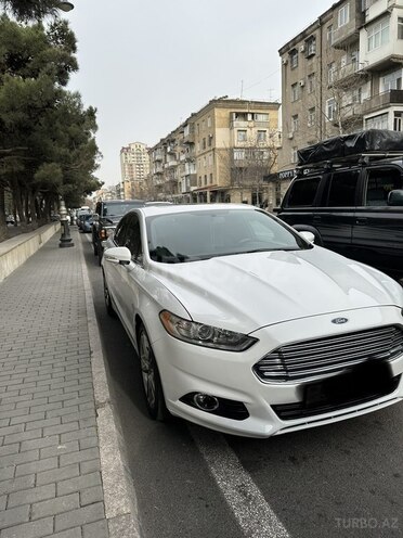 Ford Fusion 2014, 186,000 km - 2.0 л - Bakı
