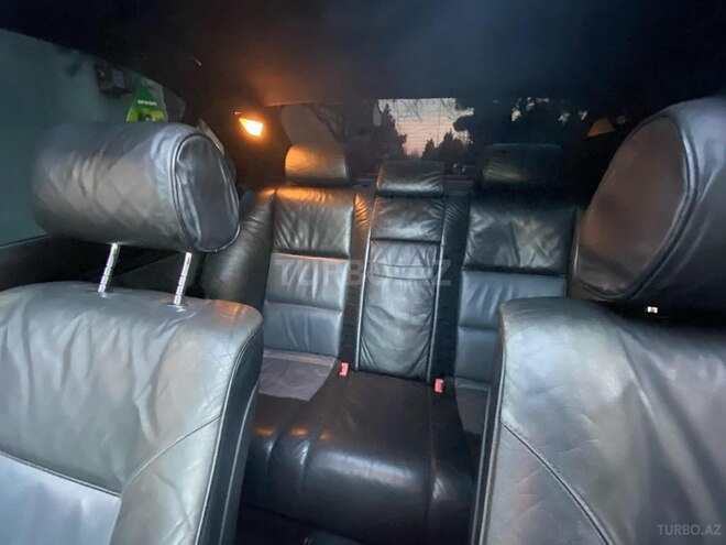BMW 528 1998, 210,000 km - 2.8 l - Bakı