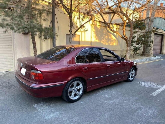 BMW 528 1998, 210,000 km - 2.8 l - Bakı