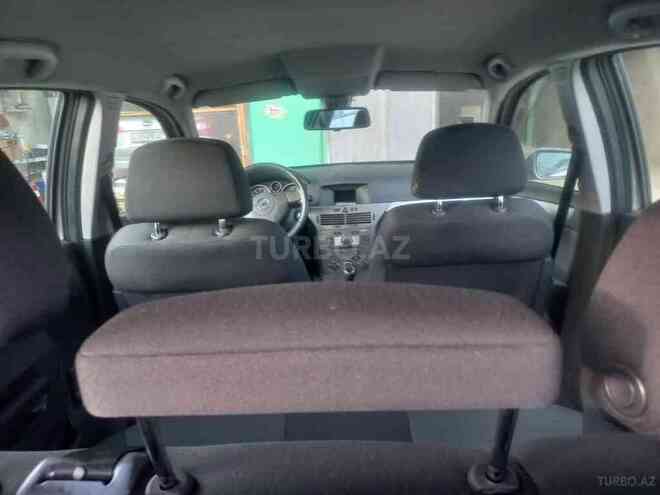 Opel Astra 2006, 200,000 km - 1.4 l - Gəncə