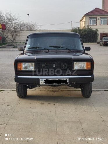 LADA (VAZ) 2107 2009, 217,000 km - 1.6 l - Salyan