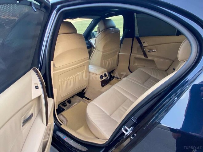 BMW 525 2004, 350,000 km - 2.5 l - Bakı
