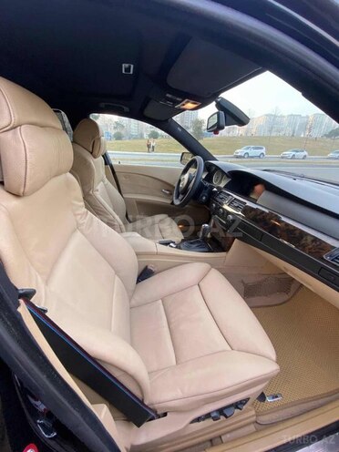 BMW 525 2004, 350,000 km - 2.5 l - Bakı