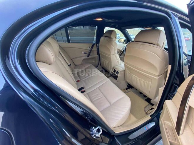 BMW 525 2004, 350,000 km - 2.5 l - Bakı