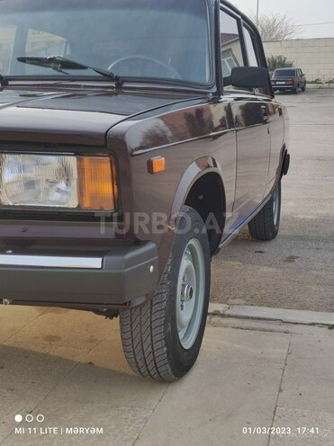 LADA (VAZ) 2107 2009, 217,000 km - 1.6 l - Salyan