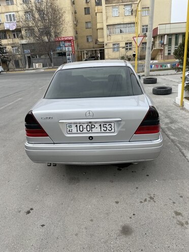 Mercedes C 200 1995, 320,000 km - 2.0 l - Sumqayıt
