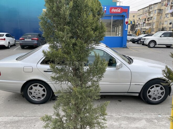 Mercedes C 200 1995, 320,000 km - 2.0 l - Sumqayıt