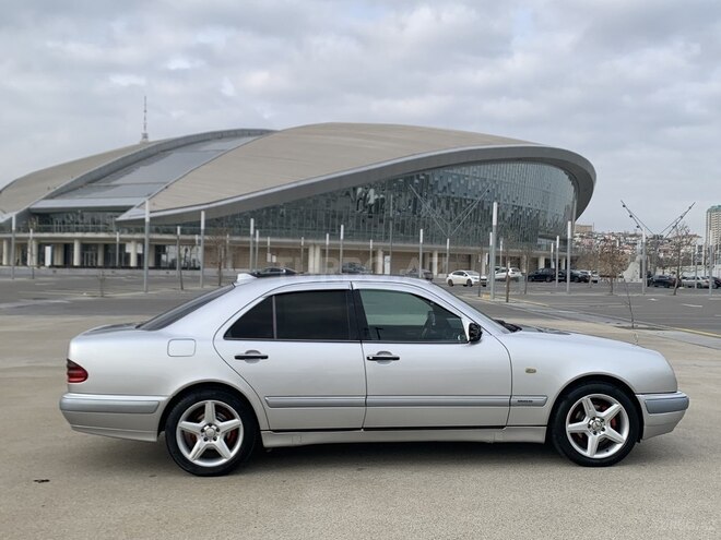 Mercedes E 230 1996, 390,000 km - 2.3 l - Bakı