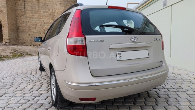 Hyundai i30 2010, 250,000 km - 1.6 l - Bakı