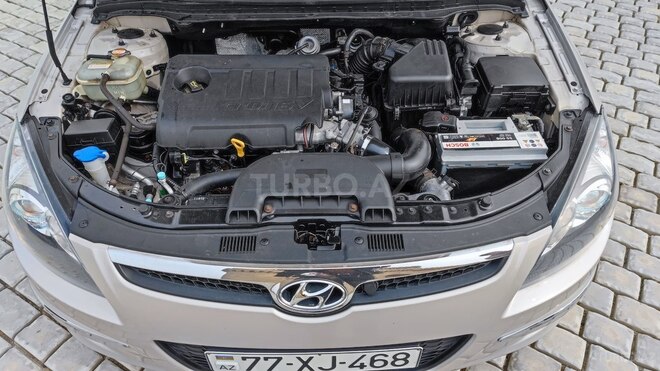 Hyundai i30 2010, 250,000 km - 1.6 l - Bakı