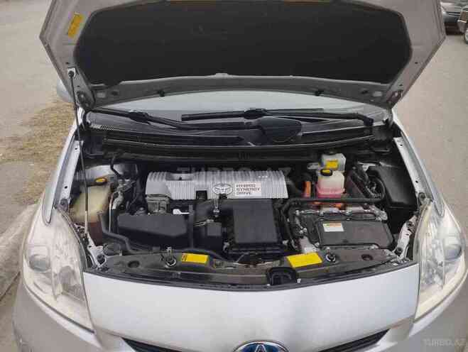 Toyota Prius 2013, 170,000 km - 1.8 l - Bakı