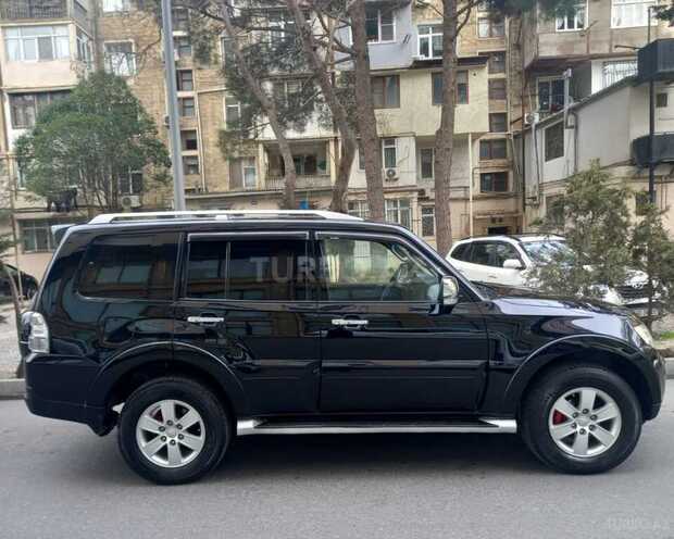 Mitsubishi Pajero 2008, 168,000 km - 3.0 л - Bakı