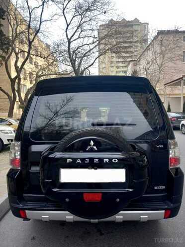 Mitsubishi Pajero 2008, 168,000 km - 3.0 л - Bakı
