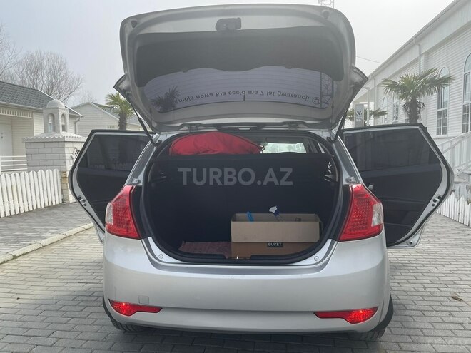 Kia Ceed 2009, 313,000 km - 1.6 л - Astara