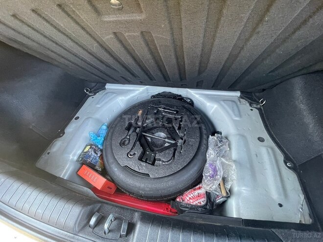 Kia Ceed 2009, 313,000 km - 1.6 л - Astara