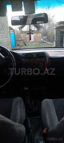 Opel Vectra 1994, 250,000 km - 2.0 l - Qax