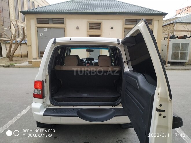 Mitsubishi Pajero io 2001, 275,000 km - 2.0 l - Sumqayıt