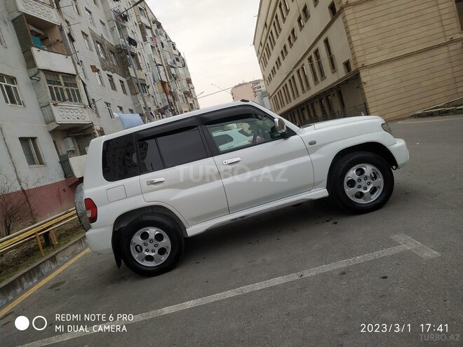 Mitsubishi Pajero io 2001, 275,000 km - 2.0 l - Sumqayıt