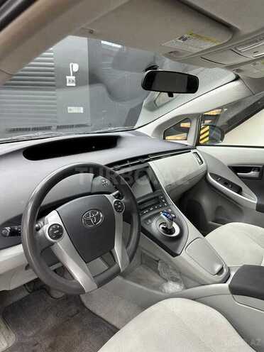 Toyota Prius 2011, 193,121 km - 1.8 л - Bakı