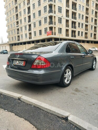 Mercedes E 220 2007, 191,000 km - 2.2 l - Bakı