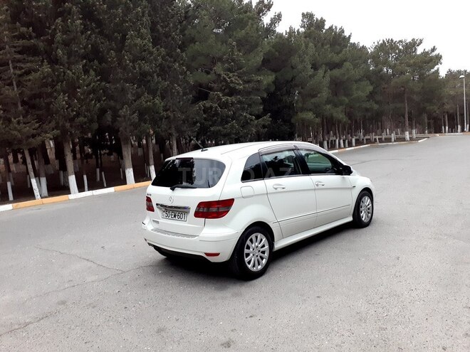 Mercedes B 170 2008, 215,000 km - 1.7 l - Sumqayıt