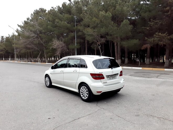 Mercedes B 170 2008, 215,000 km - 1.7 l - Sumqayıt