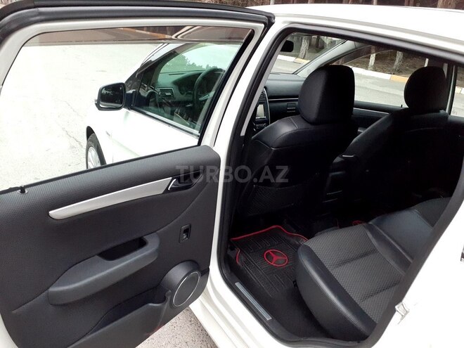 Mercedes B 170 2008, 215,000 km - 1.7 l - Sumqayıt