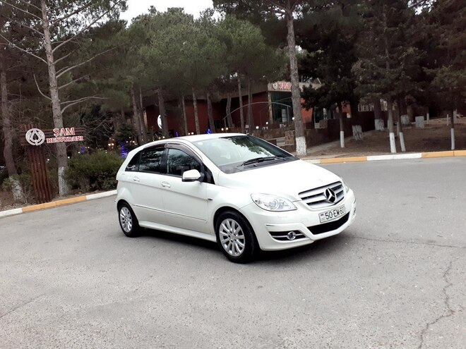 Mercedes B 170 2008, 215,000 km - 1.7 l - Sumqayıt