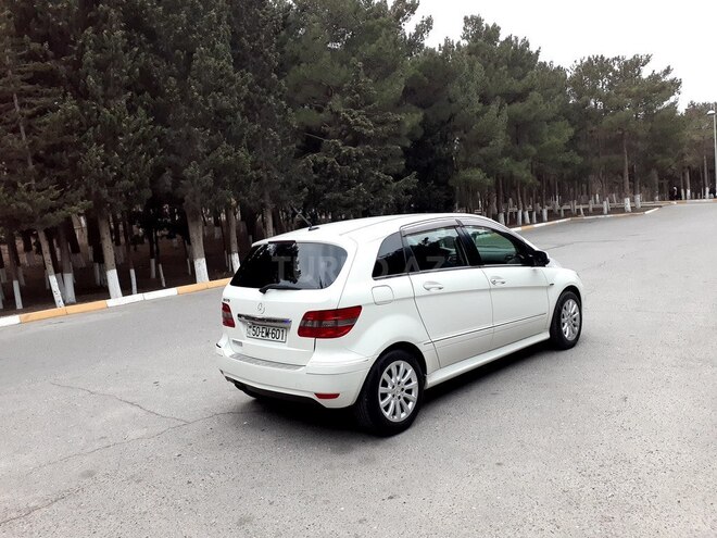 Mercedes B 170 2008, 215,000 km - 1.7 l - Sumqayıt
