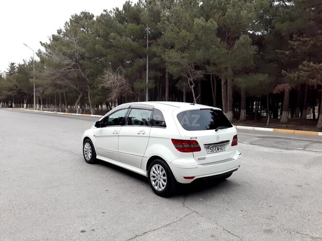 Mercedes B 170 2008, 215,000 km - 1.7 l - Sumqayıt