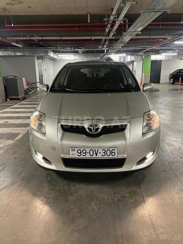 Toyota Auris 2008, 270,000 km - 1.4 l - Bakı