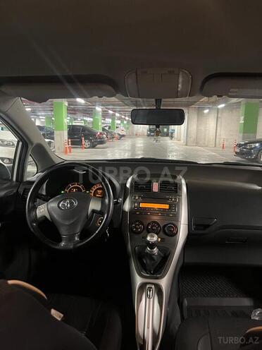 Toyota Auris 2008, 270,000 km - 1.4 l - Bakı