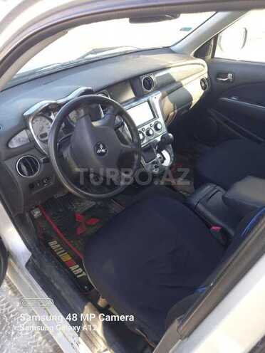Mitsubishi Airtrek 2001, 170,300 km - 2.4 l - Quba