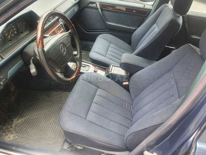 Mercedes E 300 1994, 199,000 km - 3.0 l - Bakı
