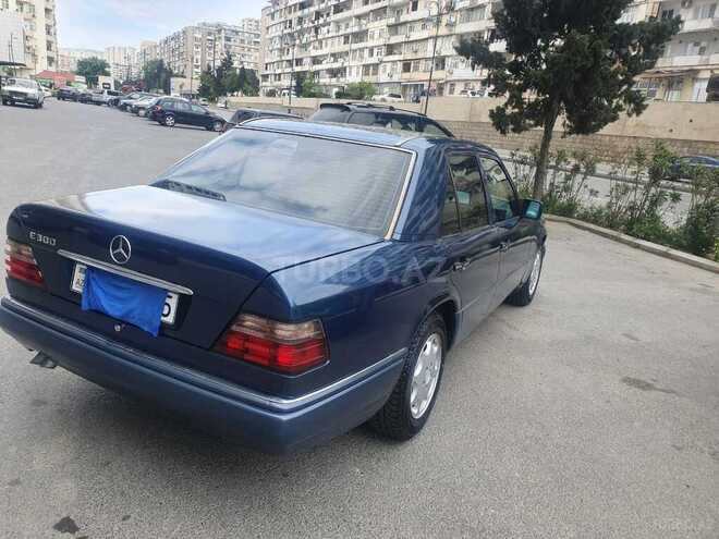 Mercedes E 300 1994, 199,000 km - 3.0 l - Bakı