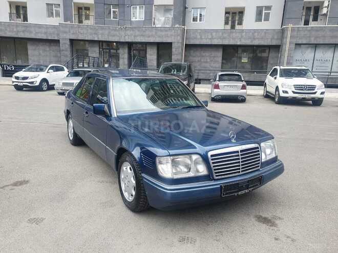 Mercedes E 300 1994, 199,000 km - 3.0 l - Bakı