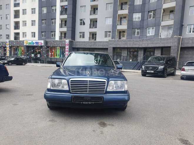 Mercedes E 300 1994, 199,000 km - 3.0 l - Bakı