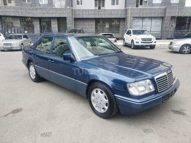Mercedes E 300 1994, 199,000 km - 3.0 l - Bakı