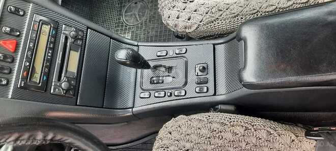 Mercedes E 220 1999, 528,253 km - 2.2 л - Bakı
