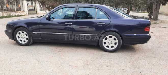Mercedes E 220 1999, 528,253 km - 2.2 л - Bakı