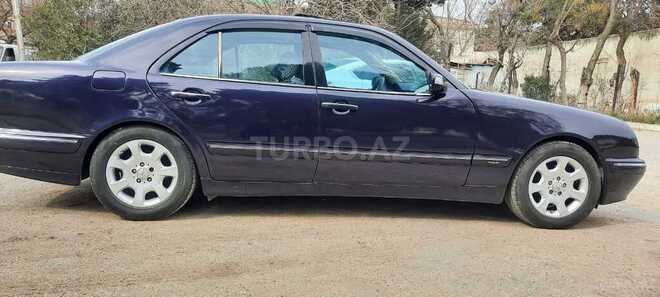 Mercedes E 220 1999, 528,253 km - 2.2 л - Bakı